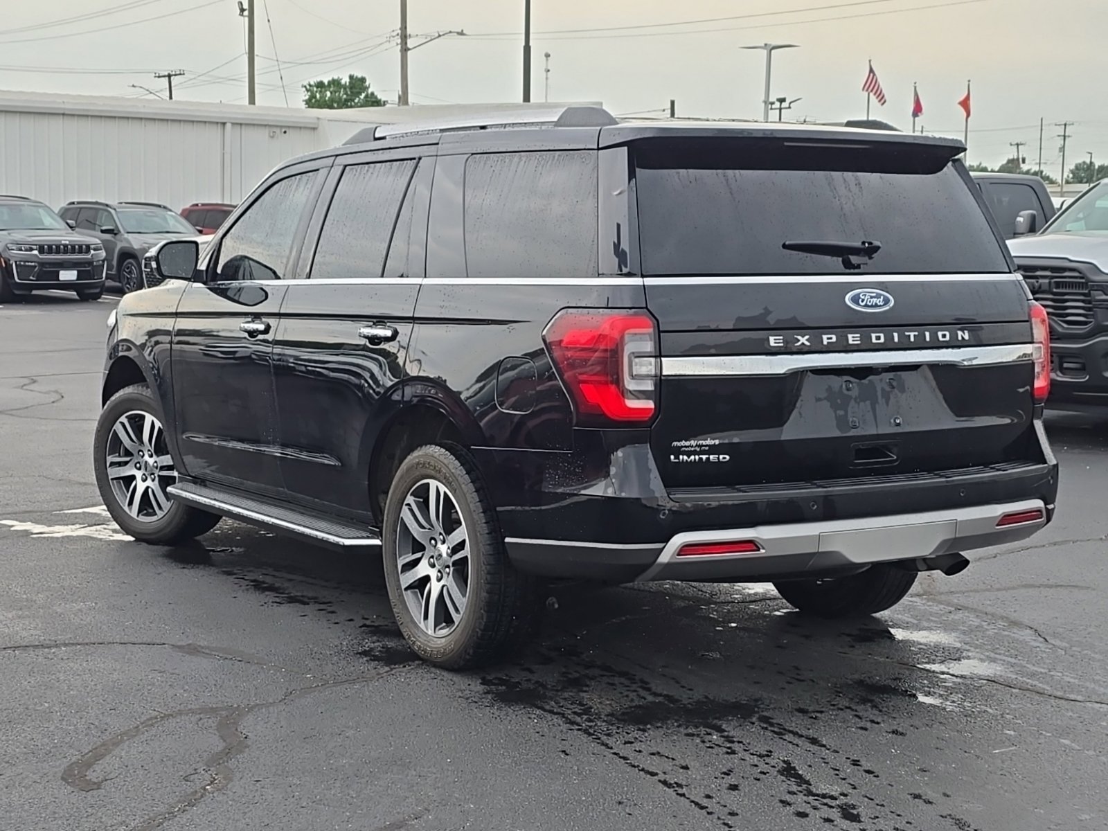 Used 2023 Ford Expedition Limited AWD/4WD image 61