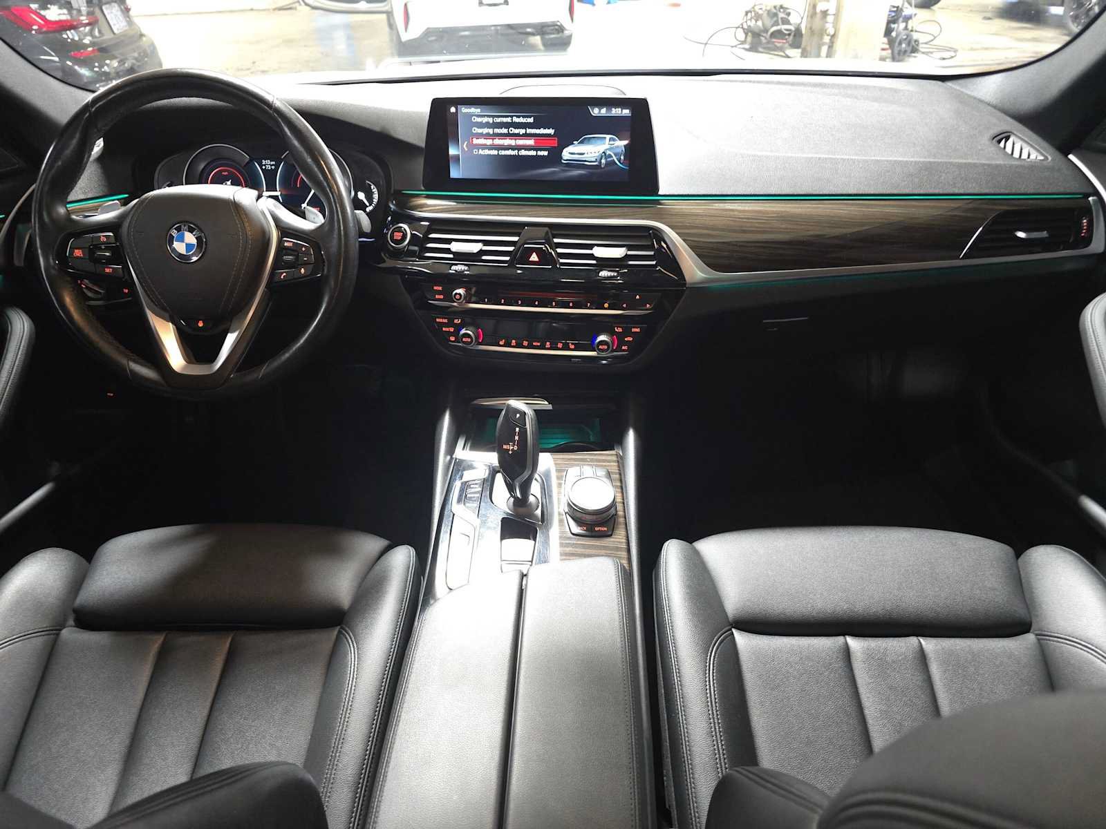 Used 2018 BMW 530e xDrive w/ Premium Package 2 AWD/4WD image 18