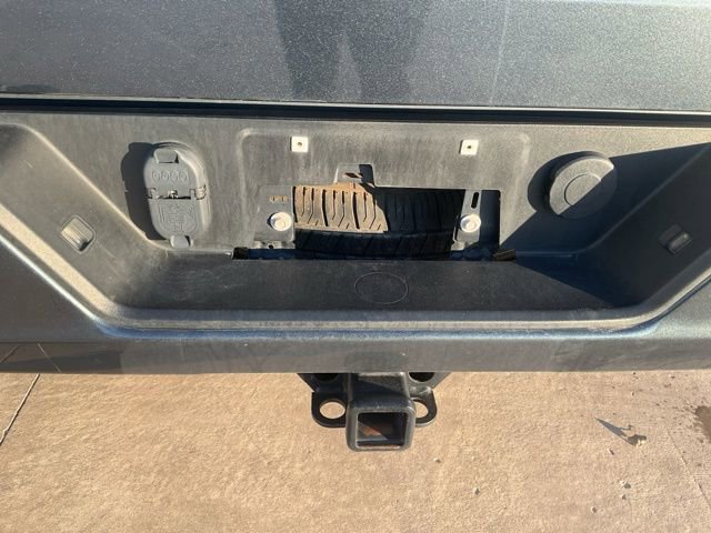 Used 2022 Chevrolet Silverado 1500 Custom w/ LPO, Dark Essentials Package image 27