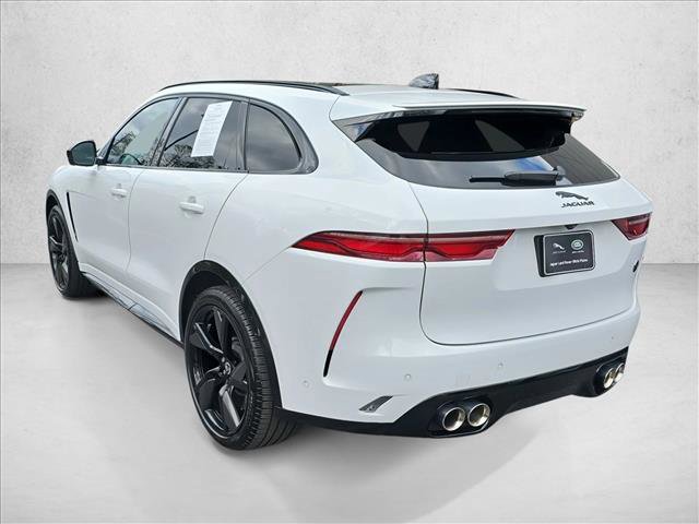 Certified 2024 Jaguar F-PACE SVR image 7