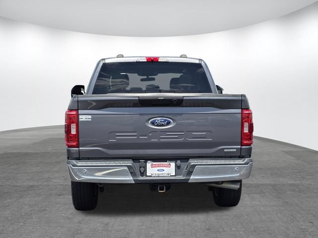 Used 2021 Ford F150 XLT w/ Trailer Tow Package RWD image 5