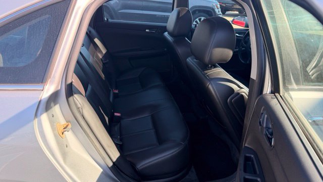 Used 2012 Chevrolet Impala LTZ FWD image 12