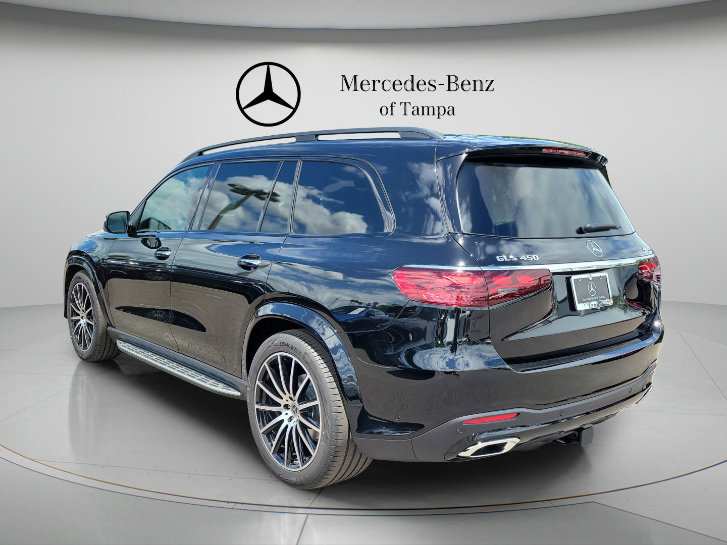 New 2026 Mercedes-Benz GLS 450 4MATIC image 2