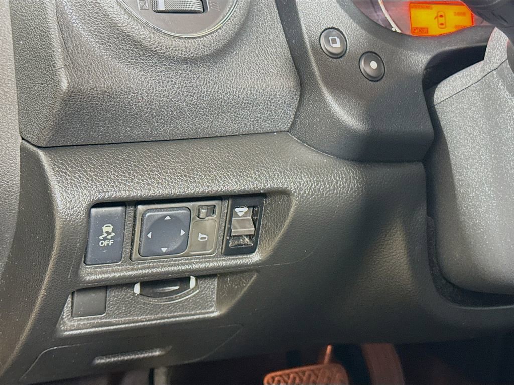 Used 2011 Nissan Maxima 3.5 SV w/ Monitor Pkg image 10