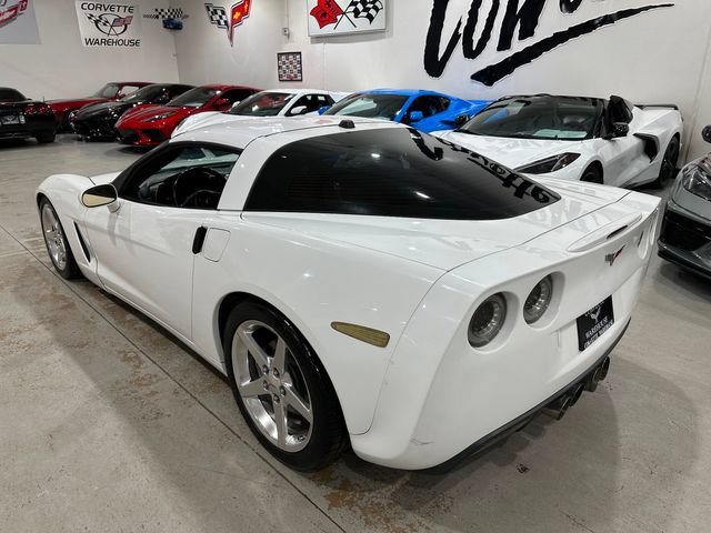 Used 2005 Chevrolet Corvette Coupe w/ Preferred Equipment Group RWD image 25