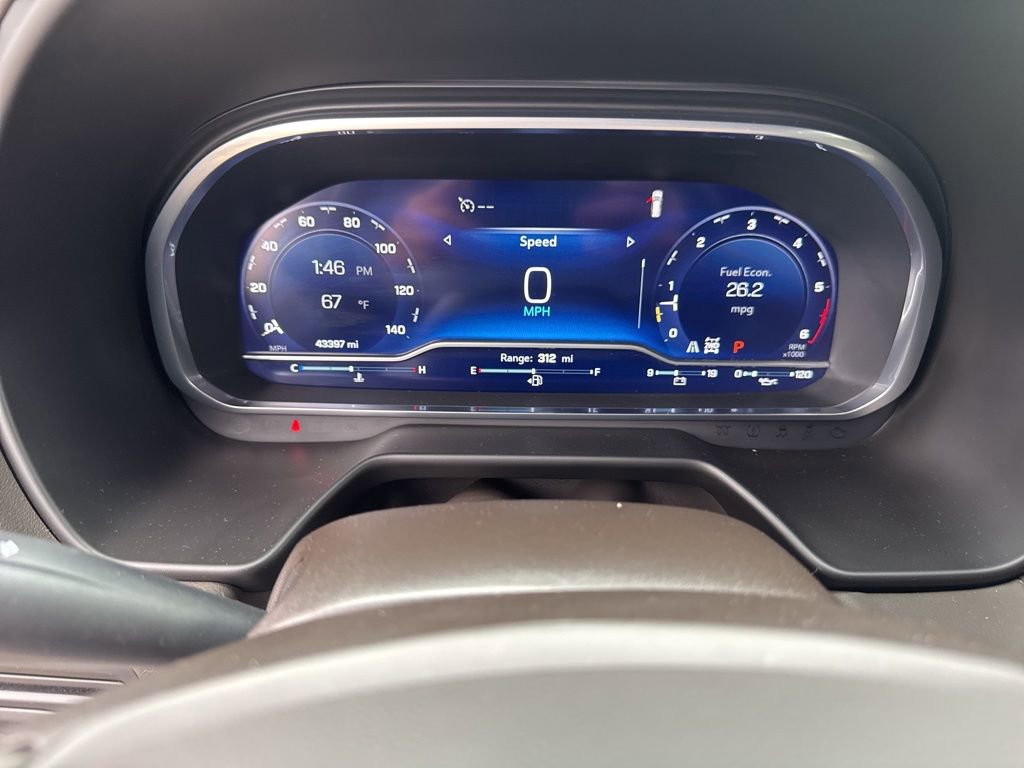 Used 2023 Chevrolet Suburban LT w/ Luxury Package image 10