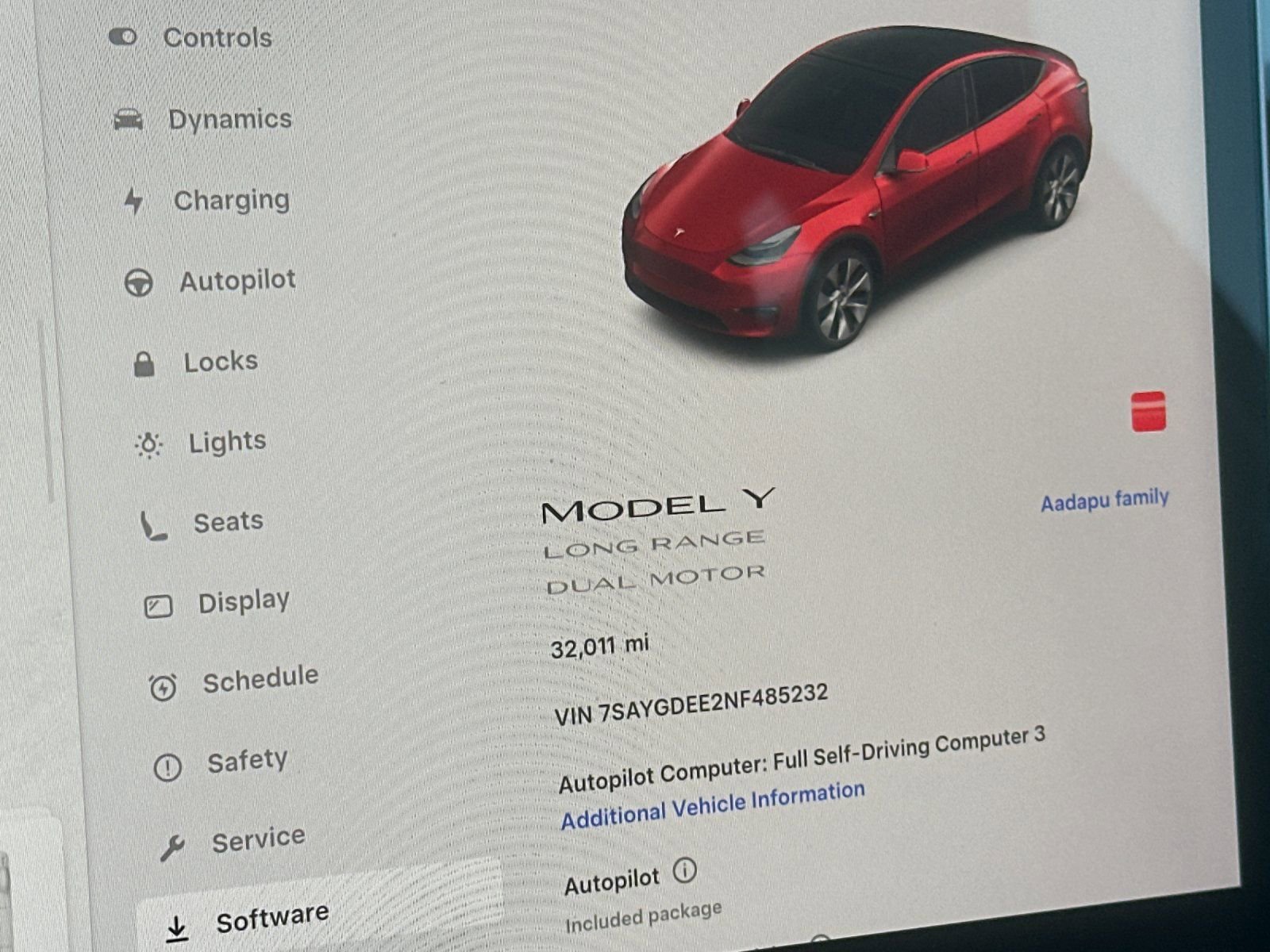 Used 2022 Tesla Model Y Long Range image 26