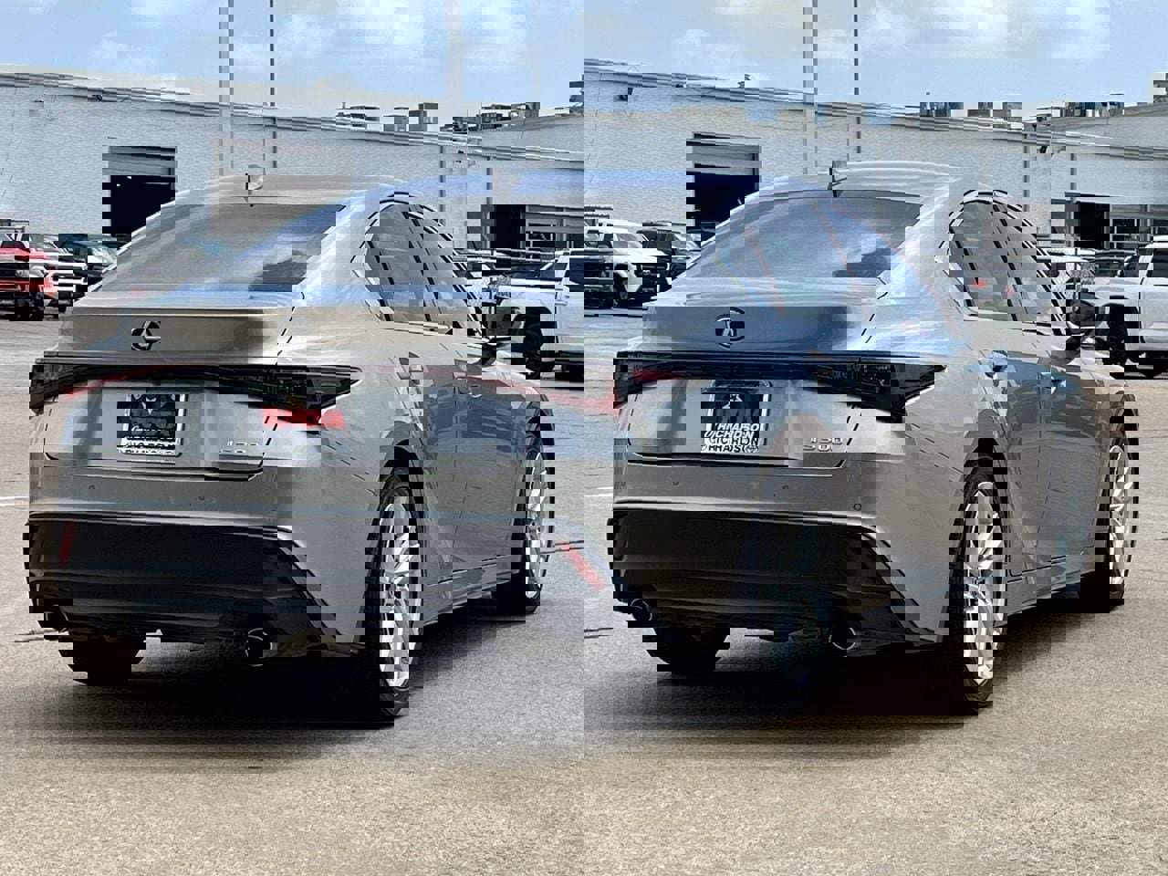 Used 2023 Lexus IS 300 w/ Comfort Package RWD image 4