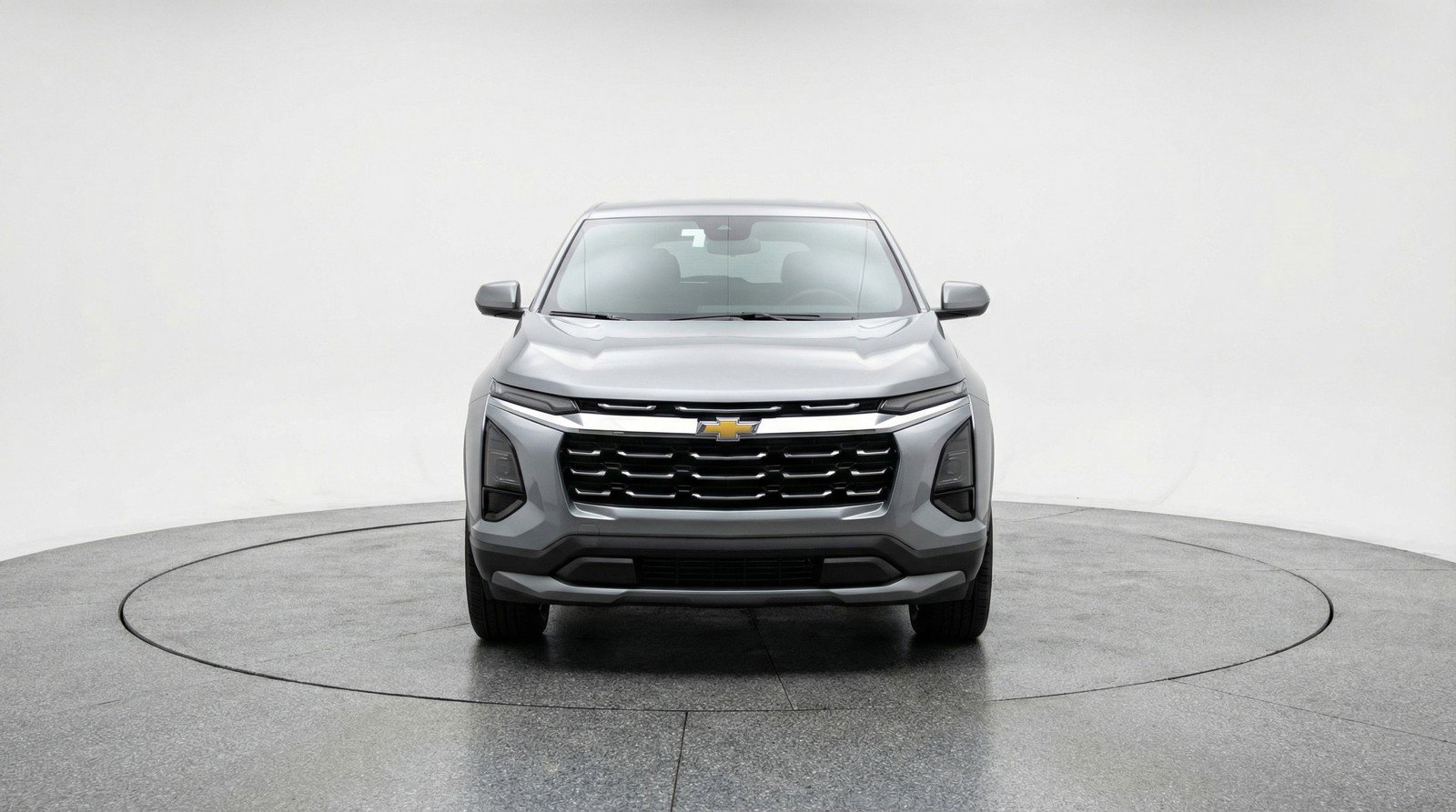 Used 2025 Chevrolet Equinox LT image 2