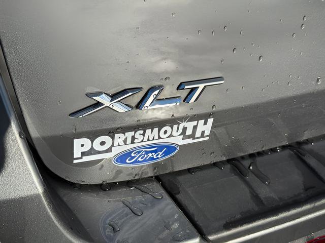Used 2022 Ford Explorer XLT w/ Equipment Group 202A AWD/4WD image 20