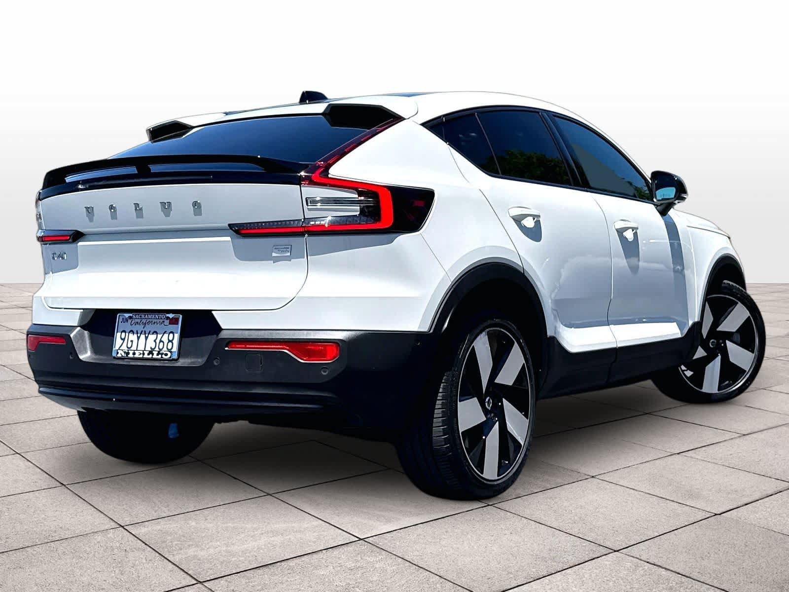 Used 2023 Volvo C40 P8 Recharge Ultimate AWD/4WD image 16