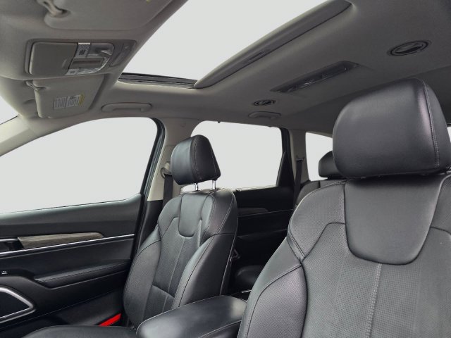 Used 2020 Kia Telluride EX AWD/4WD image 19