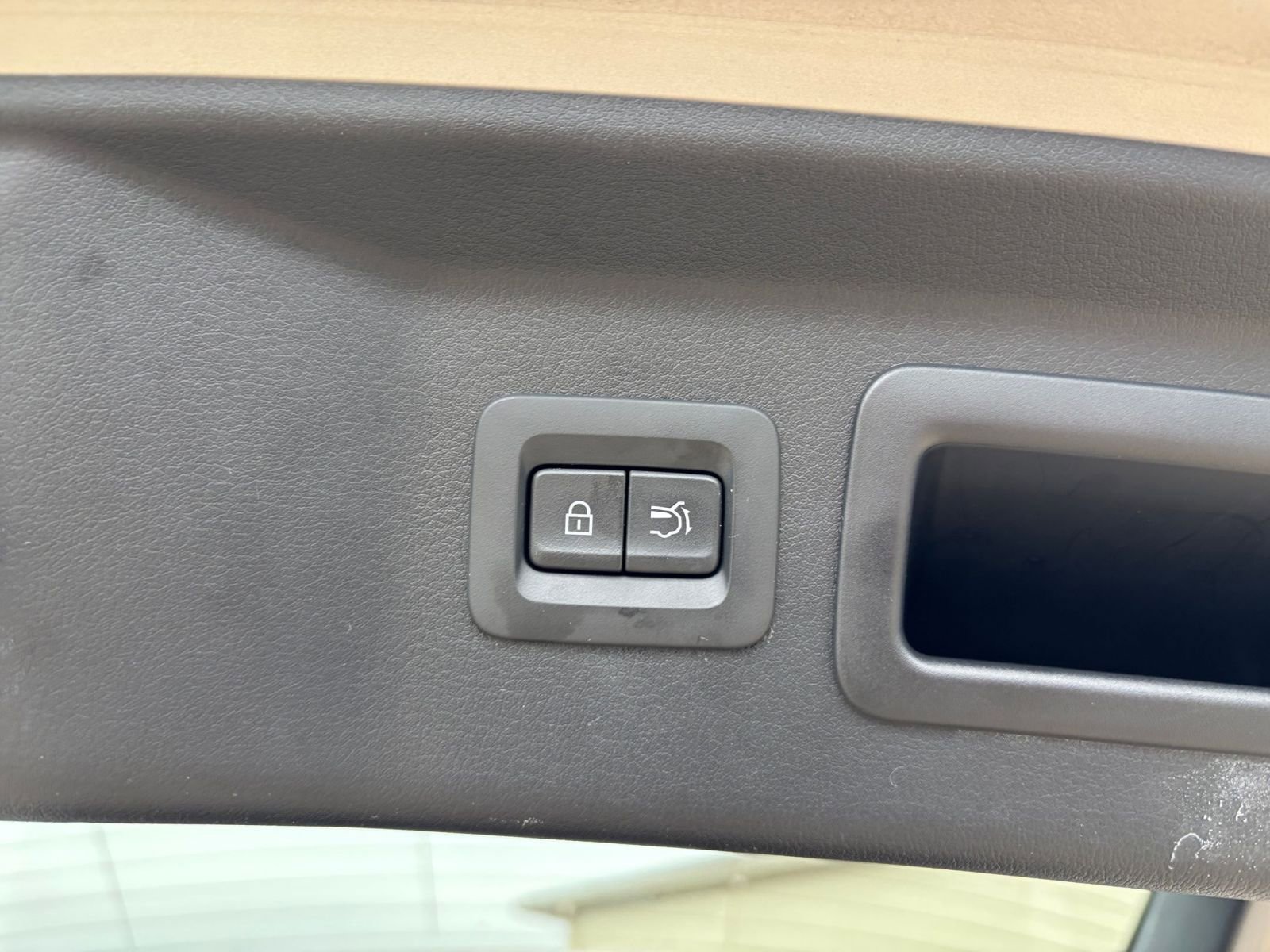 Used 2025 MAZDA CX-90 3.3 Turbo w/ Preferred Package image 24