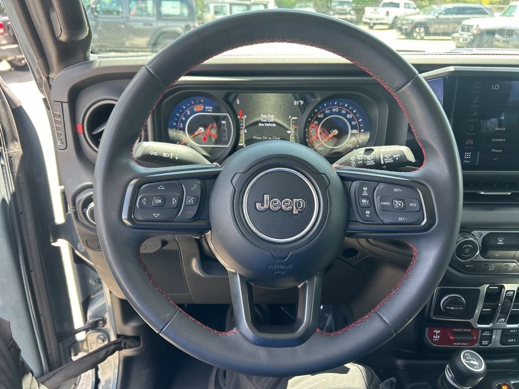 Used 2024 Jeep Wrangler Unlimited Rubicon image 15