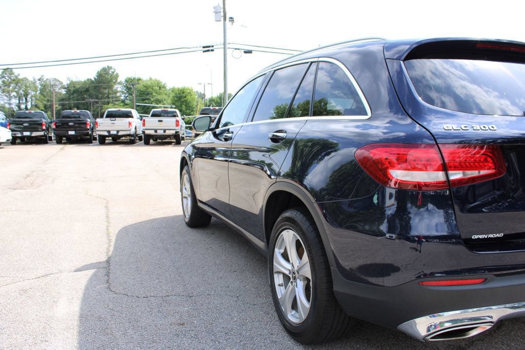 Used 2018 Mercedes-Benz GLC 300 4MATIC image 35