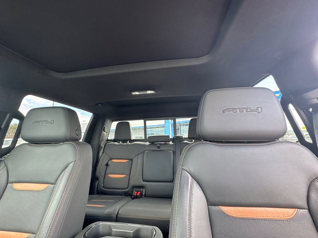 Used 2025 GMC Sierra 2500 AT4 w/ AT4 Preferred Package image 33