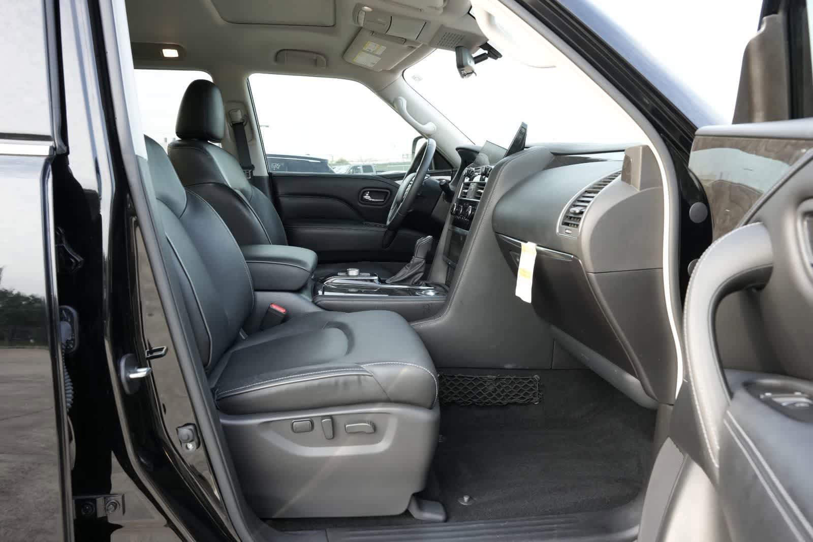 Used 2023 INFINITI QX80 Luxe w/ Cargo Package RWD image 23