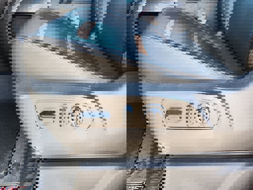 Used 2023 GMC Sierra 2500 AT4 w/ AT4 Preferred Package image 19