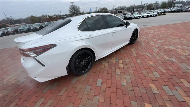 Used 2023 Toyota Camry XSE image 9