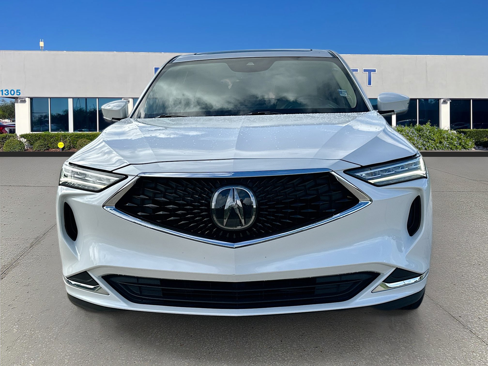Used 2022 Acura MDX FWD image 2