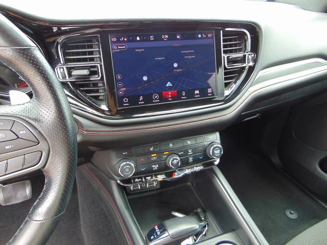 Used 2025 Dodge Durango GT AWD/4WD image 12
