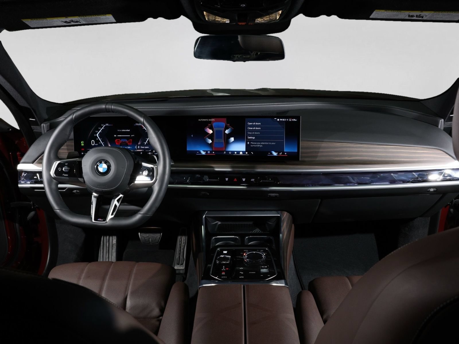 Used 2025 BMW 760i xDrive w/ Executive Package AWD/4WD image 23