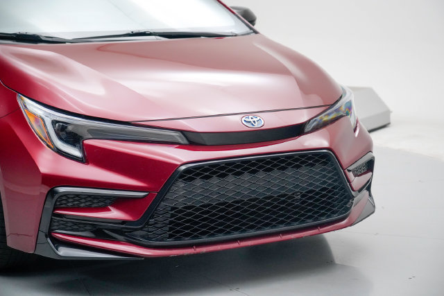 Used 2024 Toyota Corolla SE FWD image 9