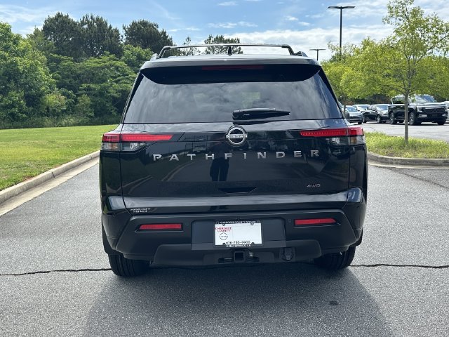 New 2026 Nissan Pathfinder SV w/ SV Premium Package AWD/4WD image 8