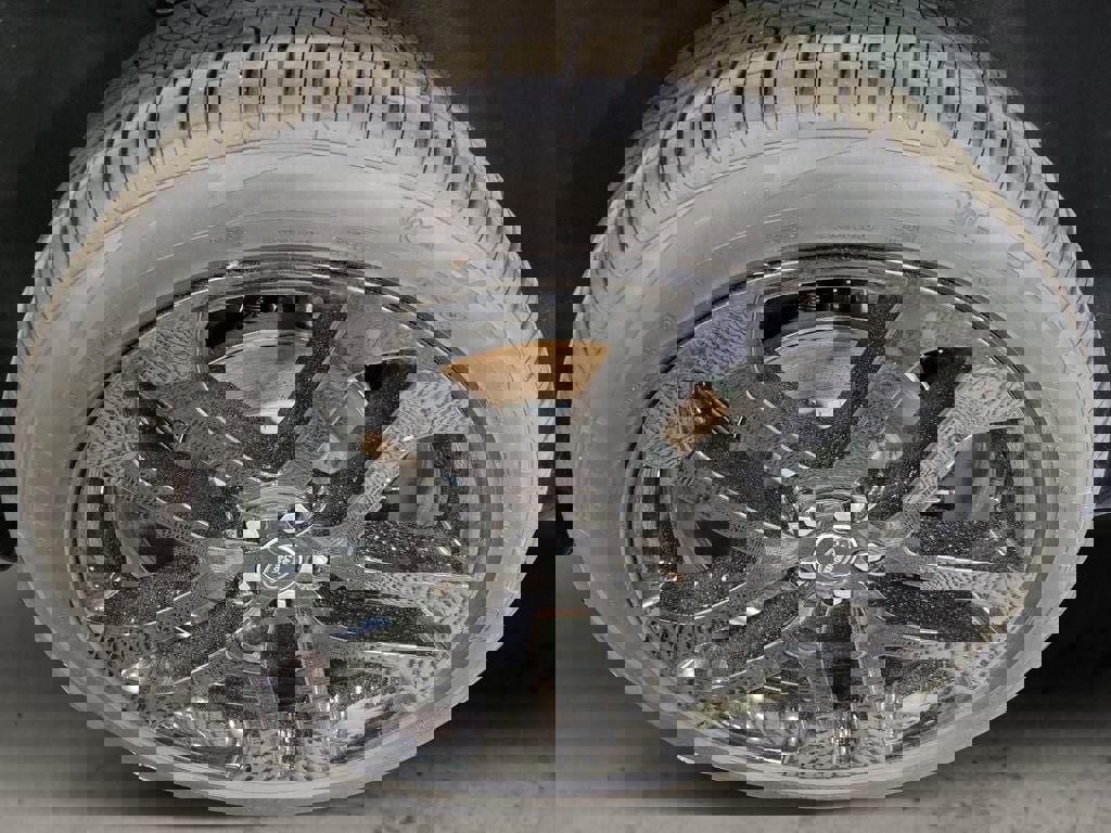 New 2025 Land Rover Discovery Sport Dynamic SE image 10