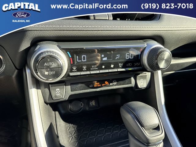 Used 2024 Toyota RAV4 XLE image 27