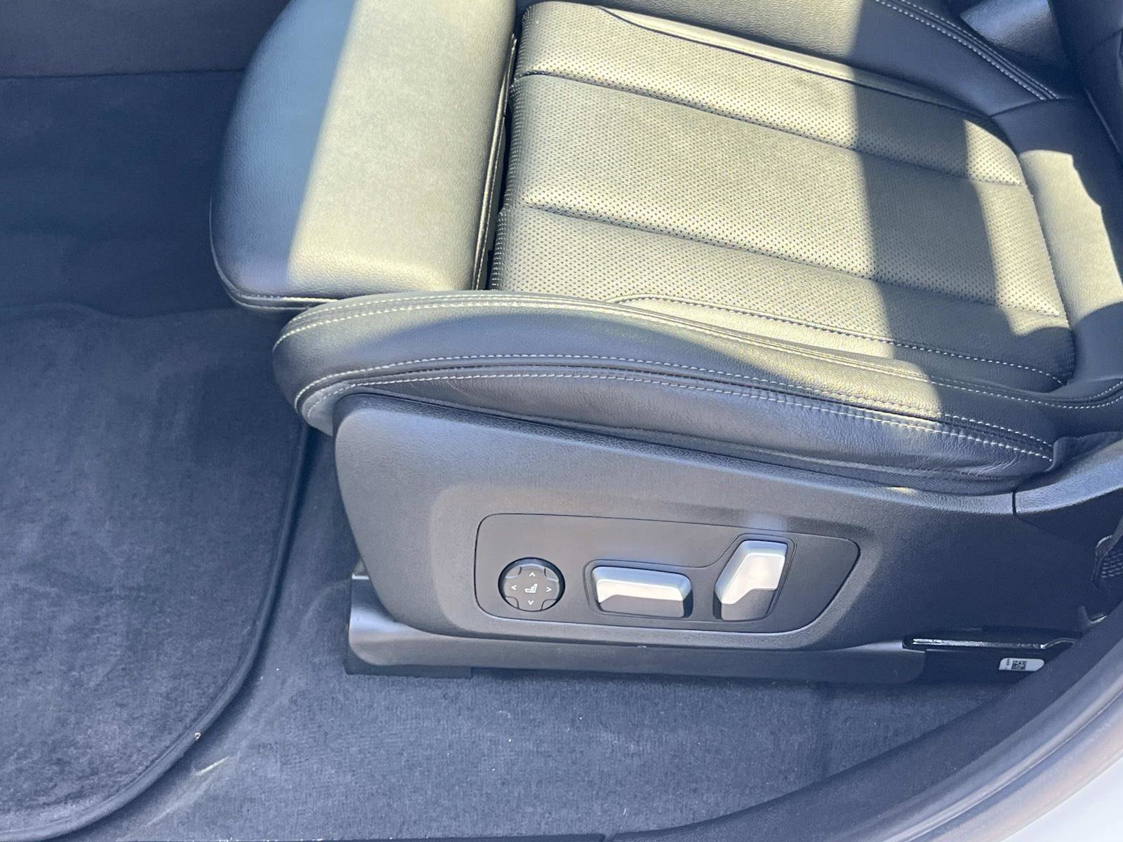 Used 2023 BMW X4 xDrive30i w/ Convenience Package AWD/4WD image 19