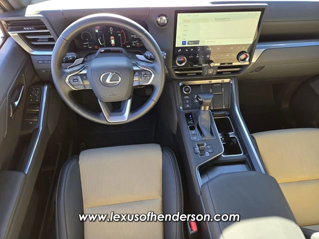 Certified 2025 Lexus GX 550 w/ Accessory Package (CT) image 15