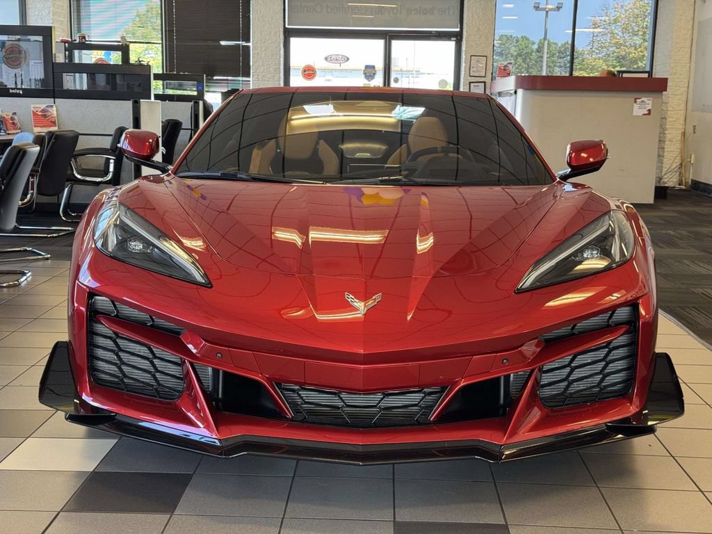 Used 2024 Chevrolet Corvette Z06 w/ Z07 Performance Package RWD image 25