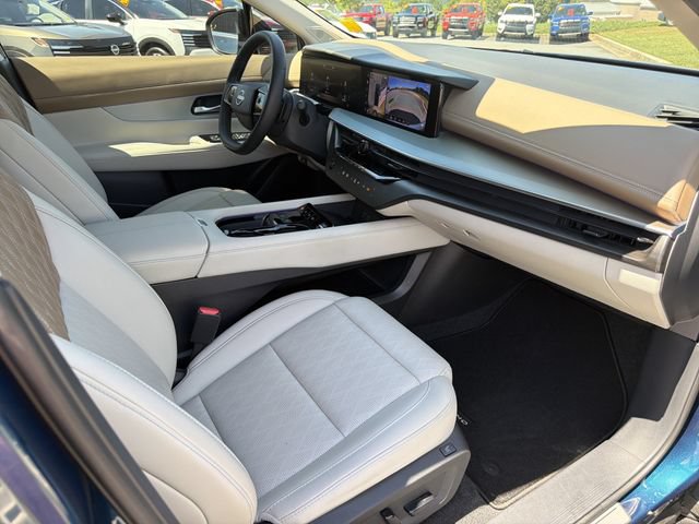 Certified 2025 Nissan Murano Platinum w/ Cargo Package AWD/4WD image 13
