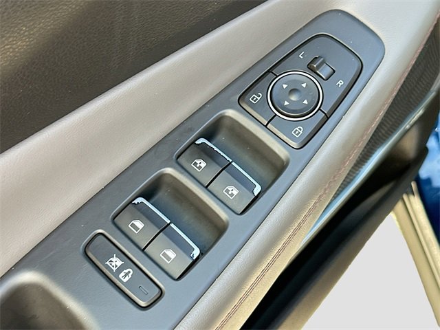 Used 2020 Hyundai Santa Fe Limited image 17