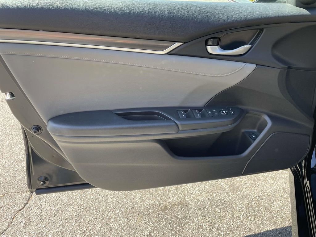 Used 2019 Honda Civic EX-L image 14
