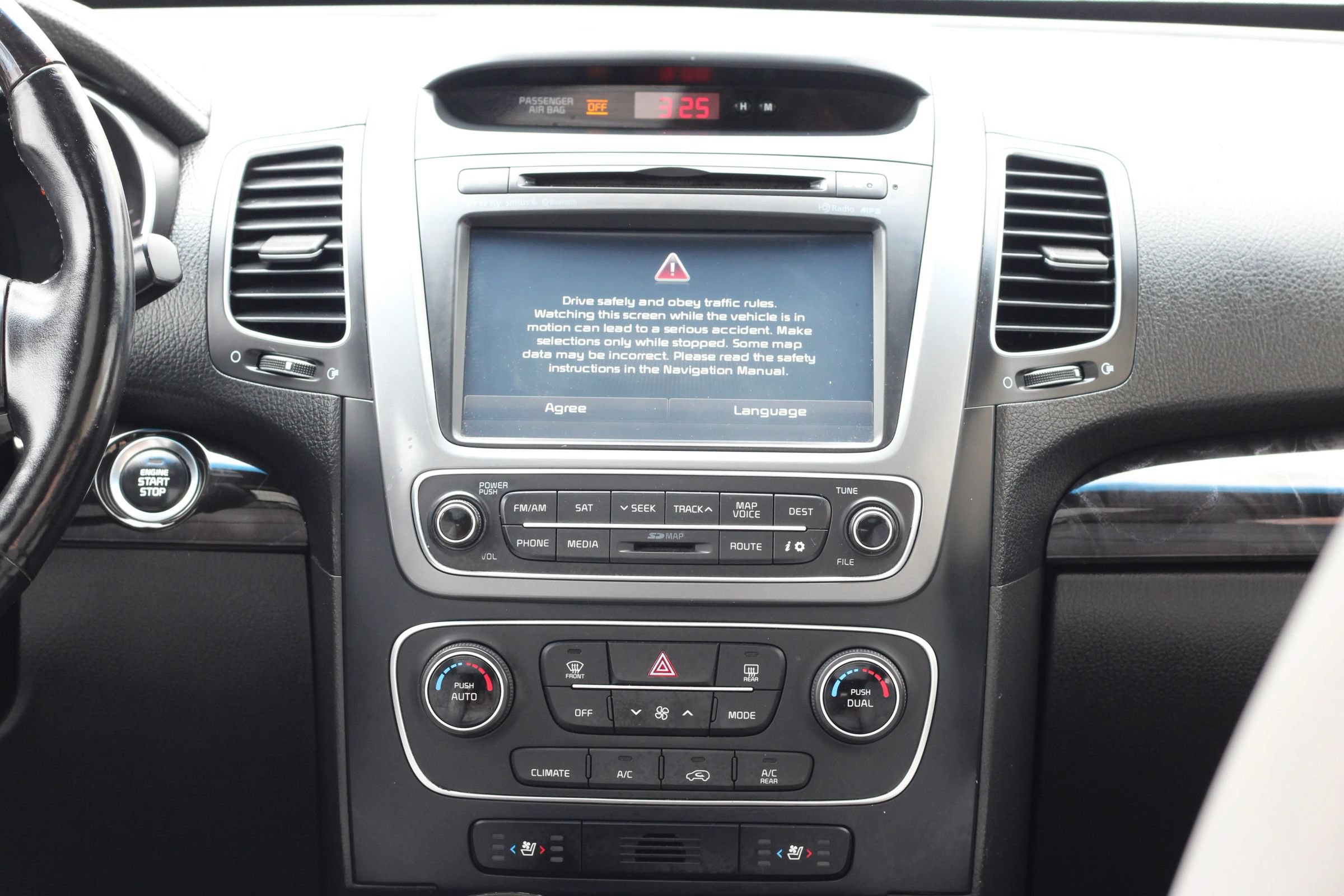 Used 2014 Kia Sorento SX w/ 3rd Row Package AWD/4WD image 20