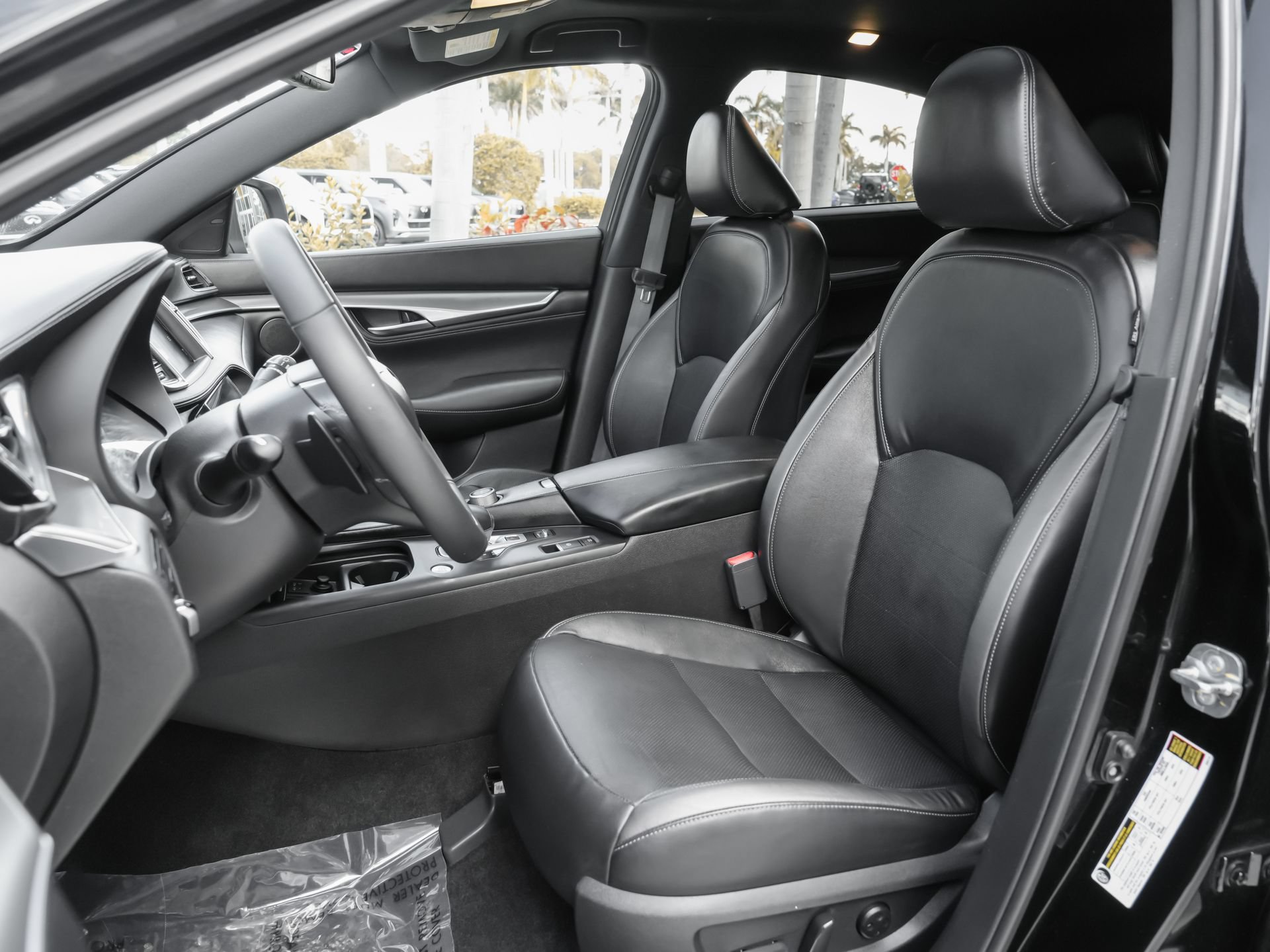 Used 2023 INFINITI QX55 Luxe w/ Cargo Package AWD/4WD image 8