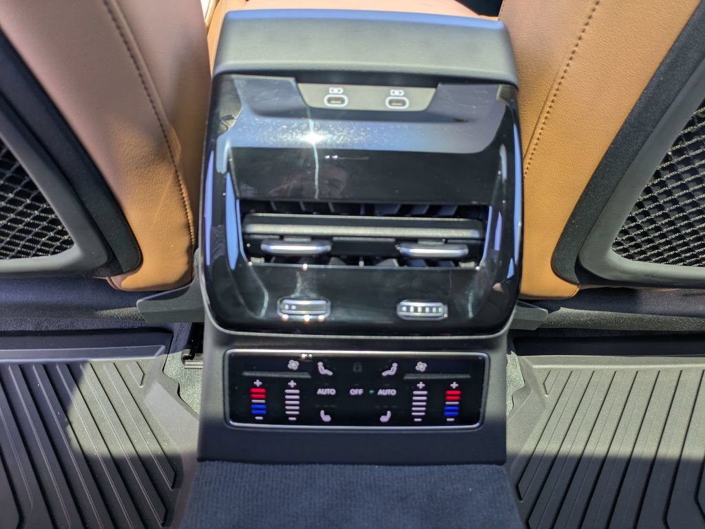 New 2026 Audi A6 Premium Plus AWD/4WD image 31