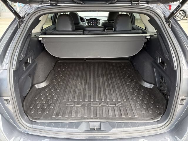 Used 2023 Subaru Outback Limited AWD/4WD image 25