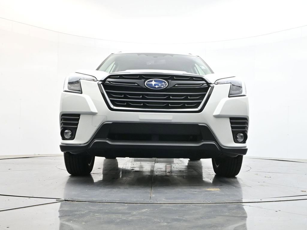 Used 2024 Subaru Forester Limited image 31