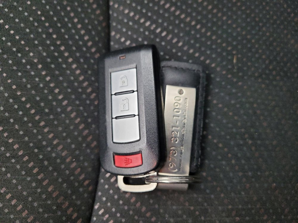 Used 2015 Mitsubishi Outlander Sport GT image 32