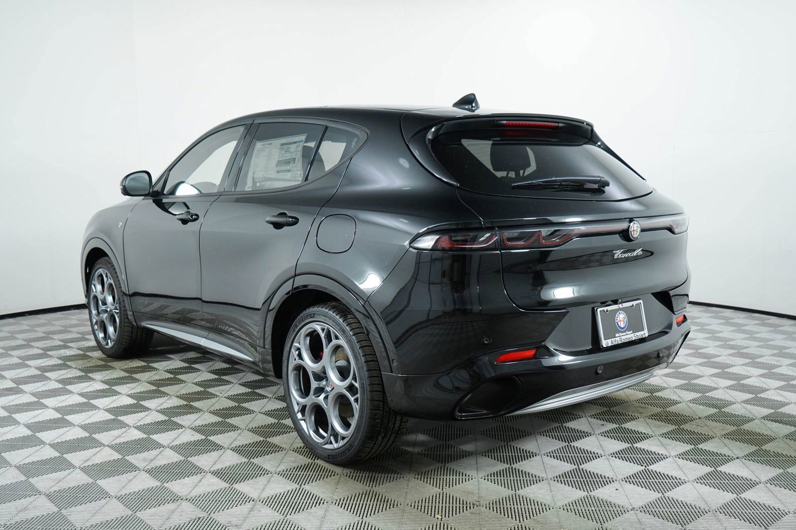 New 2024 Alfa Romeo Tonale Ti w/ Active Assist Package image 6