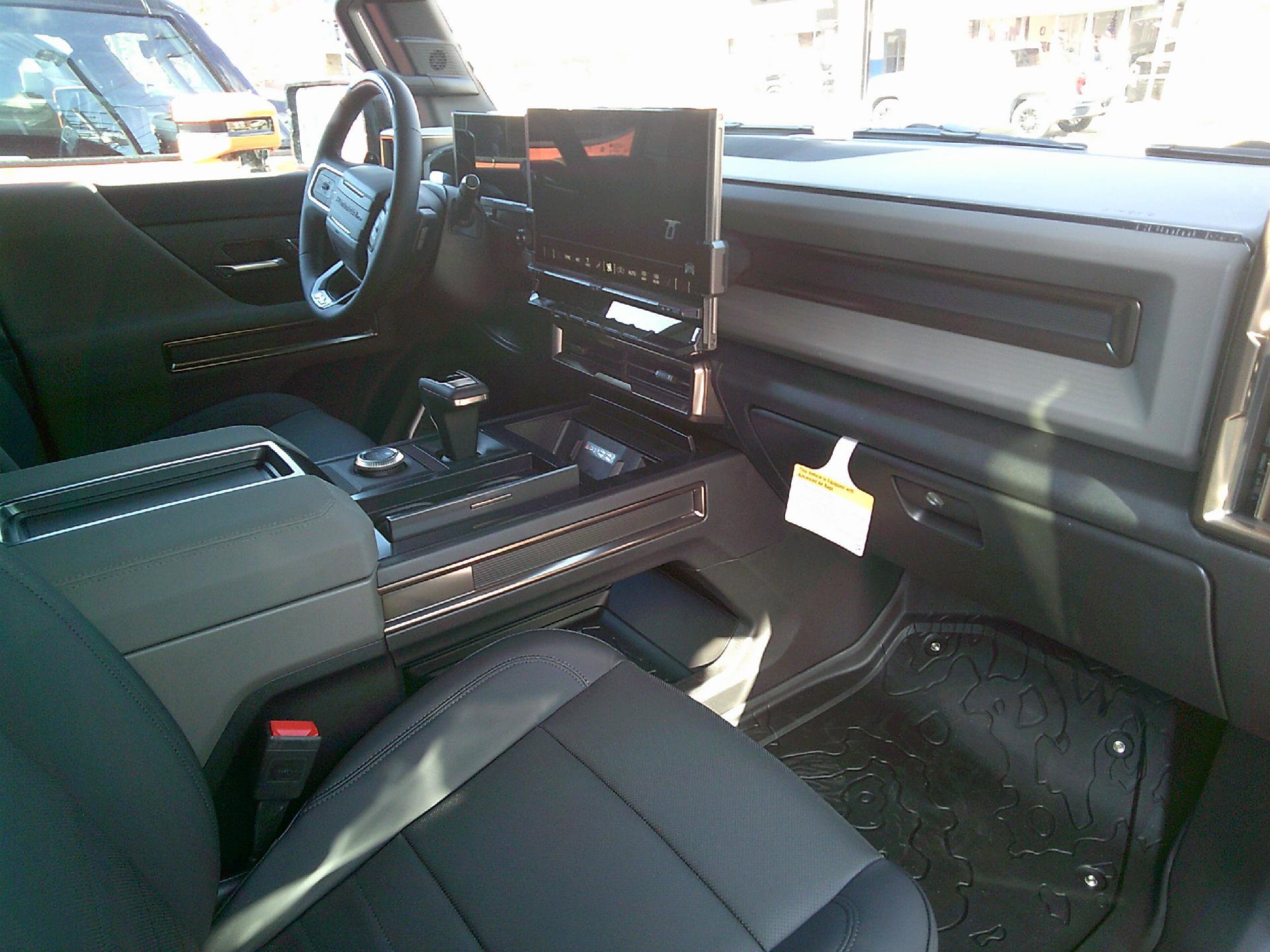 New 2025 GMC Hummer EV 2X image 12