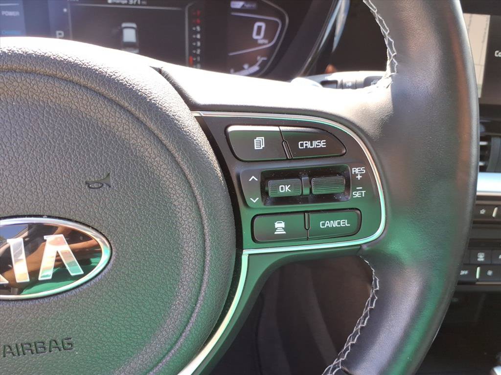 Used 2020 Kia Niro EX Premium FWD image 25