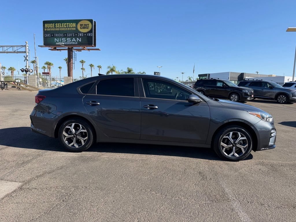 Used 2021 Kia Forte LXS FWD image 7