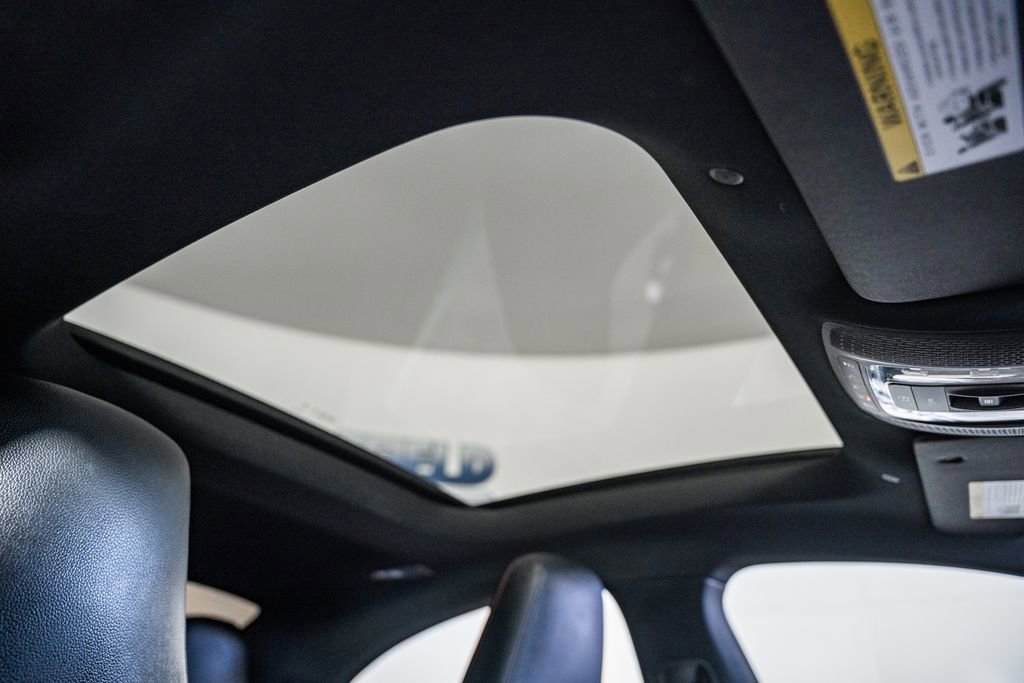 Used 2024 Mercedes-Benz CLA 35 AMG 4MATIC image 34