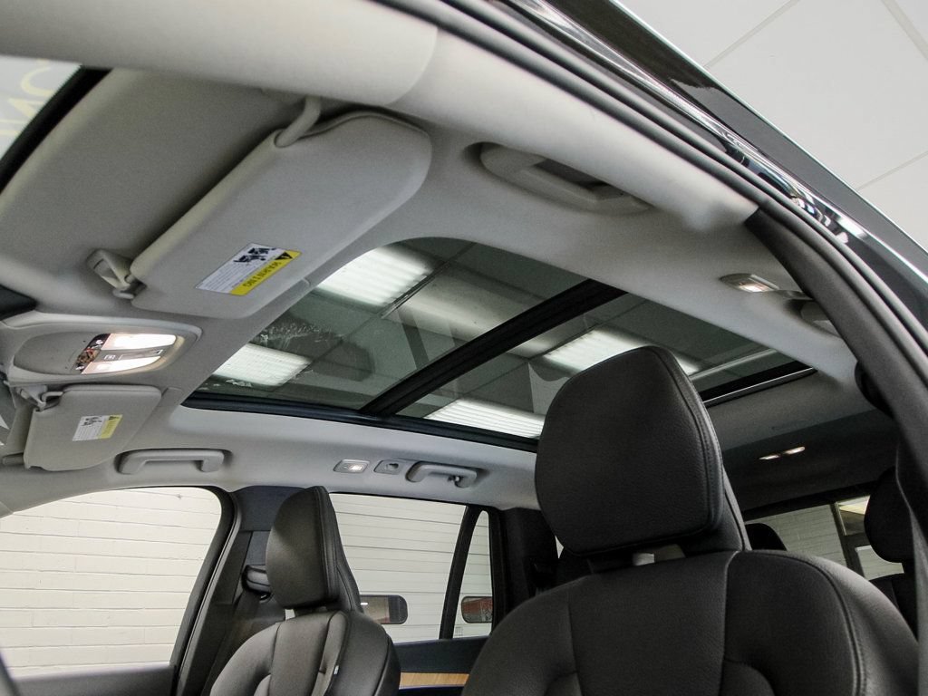 Used 2024 Volvo XC90 B5 Plus AWD/4WD image 26