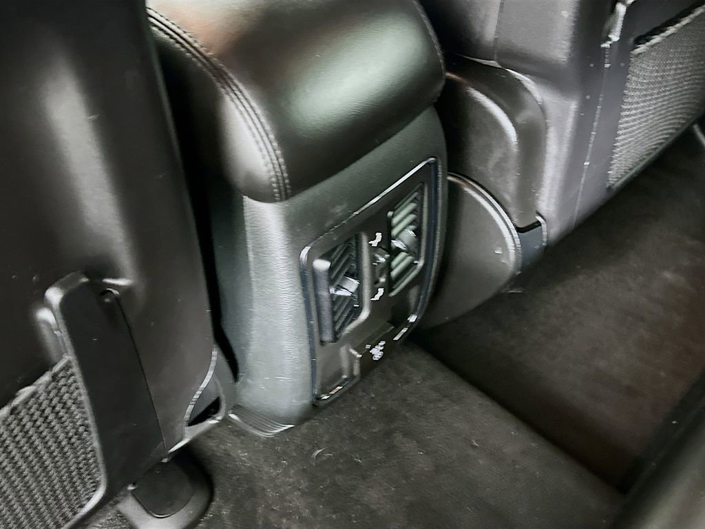 Certified 2022 Jeep Grand Cherokee Laredo X image 37