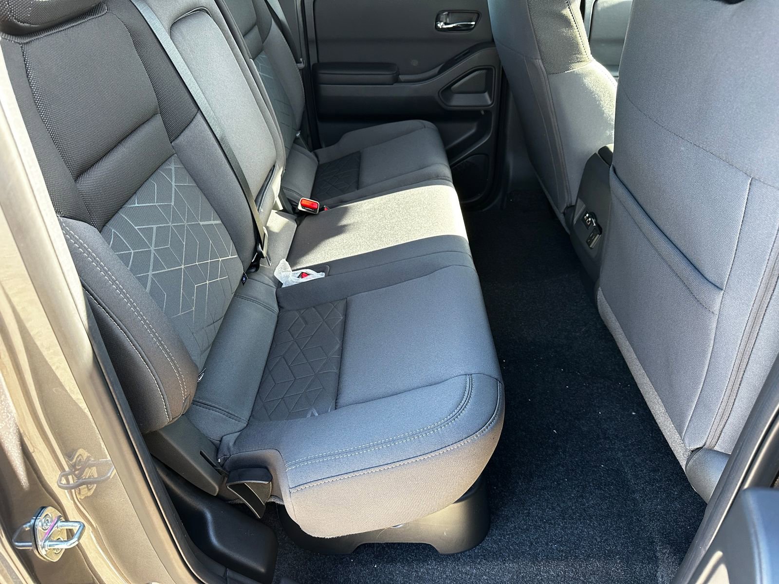 New 2026 Nissan Frontier SV w/ SV Convenience Package image 15